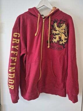 Harry Potter Gryffindor Red Zip-Up Hoodie with Gold Crest